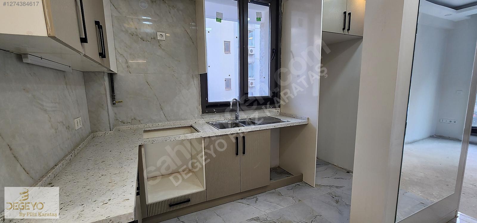 Kalamiş Marina Yürüme Mesafesi 2+1 Sıfır Lüks Satılık